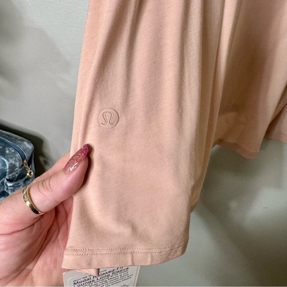 Lululemon Modal Relaxed Fit Long Sleeve Shirt Misty Shell Size 12 NWT - Picture 7 of 10